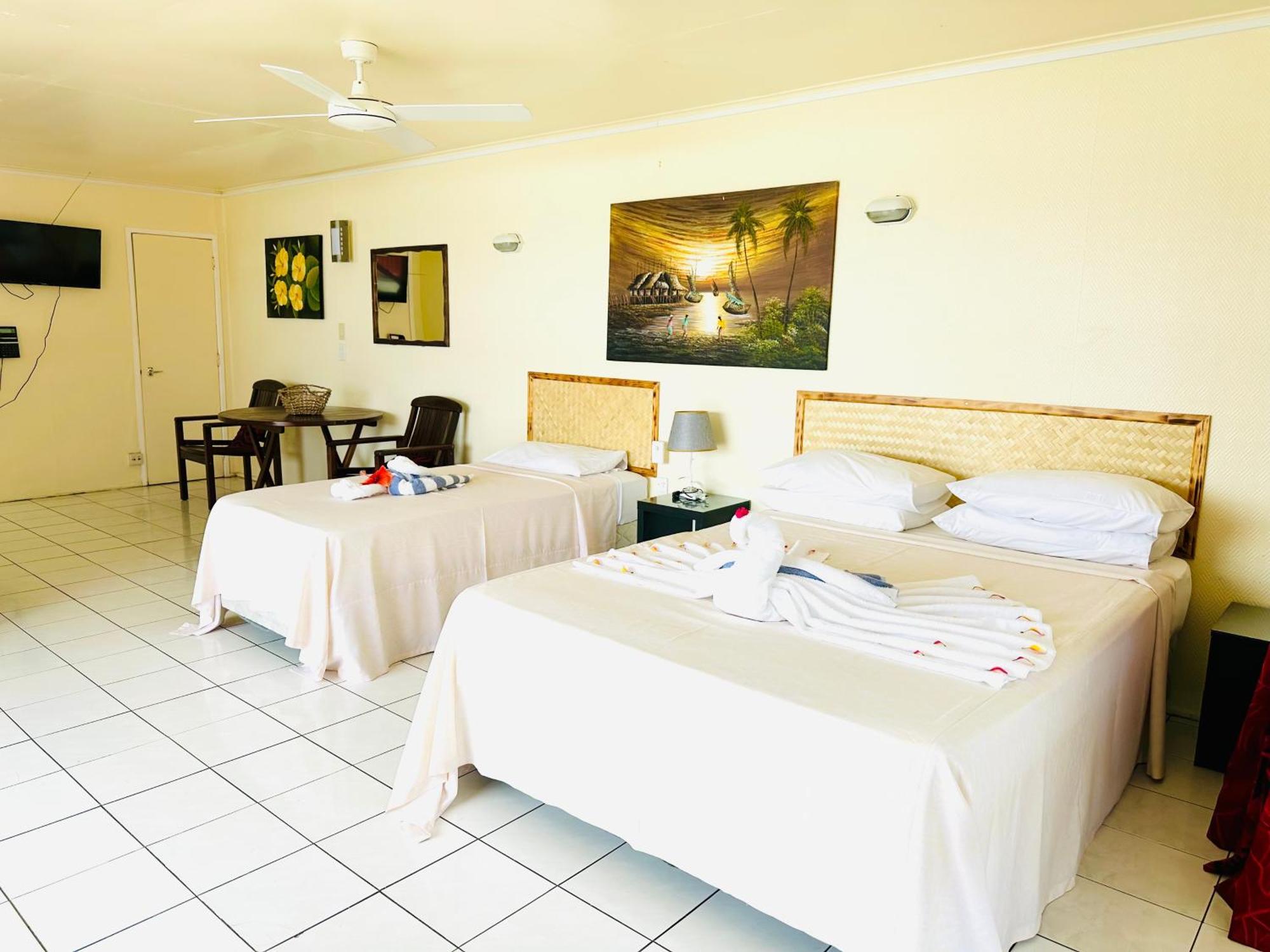 Kiikii Inn & Suites Rarotonga Exterior photo