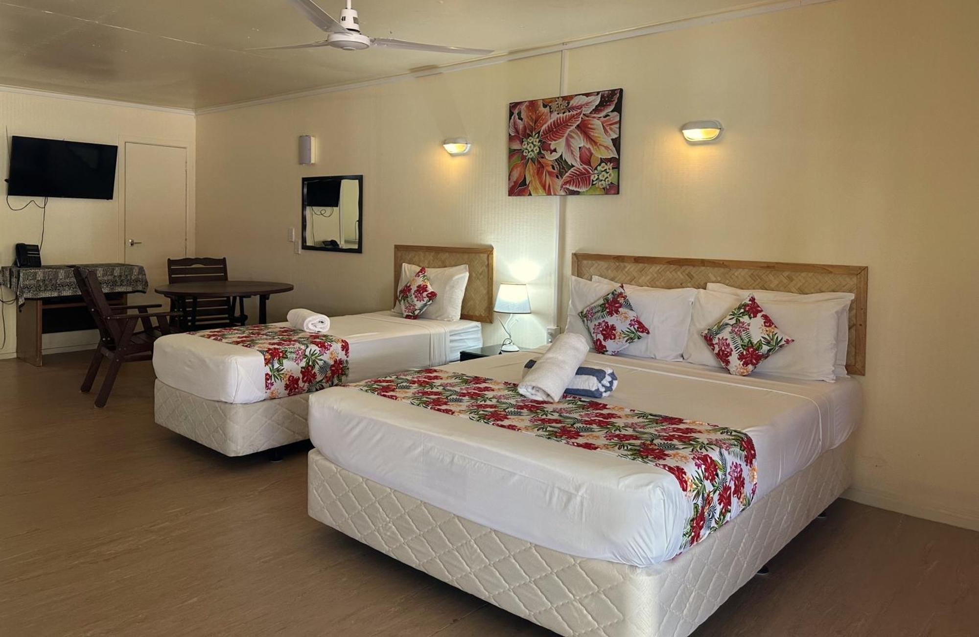 Kiikii Inn & Suites Rarotonga Exterior photo